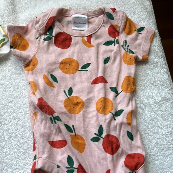 Hanna andersson Daycare set 6-12m - Picture 3 of 9